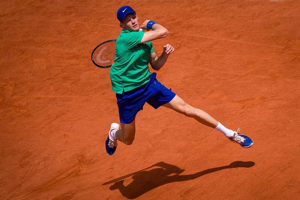 戴维斯杯轻取ATP总决赛,辛纳点燃赛场的简单介绍 戴维斯杯轻取ATP总决赛,辛纳点燃赛场的简单介绍