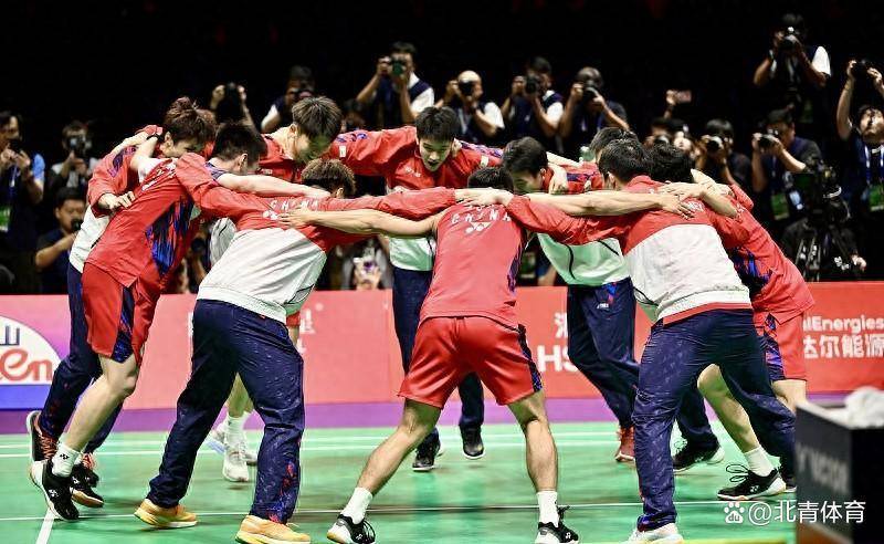 泰国队鏖战日本队，李梓嘉状态火热